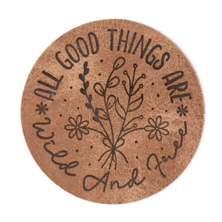 XXL synthetic leather label - Wild and Free round brown
