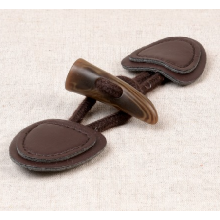 Duffle coat toggle closure - dark brown (s)