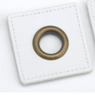 Eyelet patches white 8mm bronze