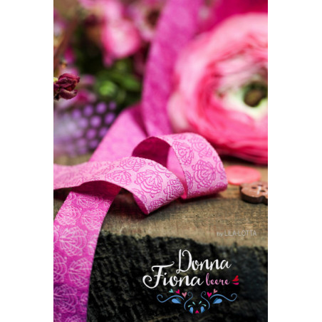 Sangle - Donna Fiona rose