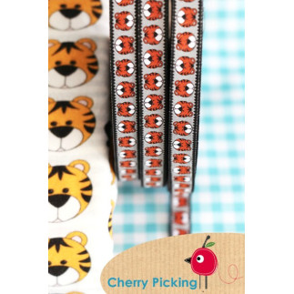 Woven ribbon - Tiger Karl silver