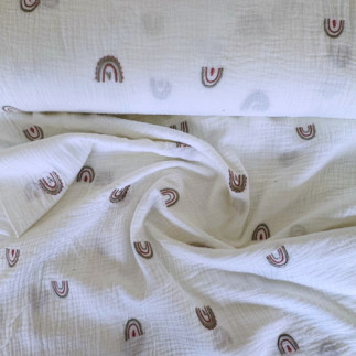 double gauze - Rainbow embroidered taupe/salmon on white