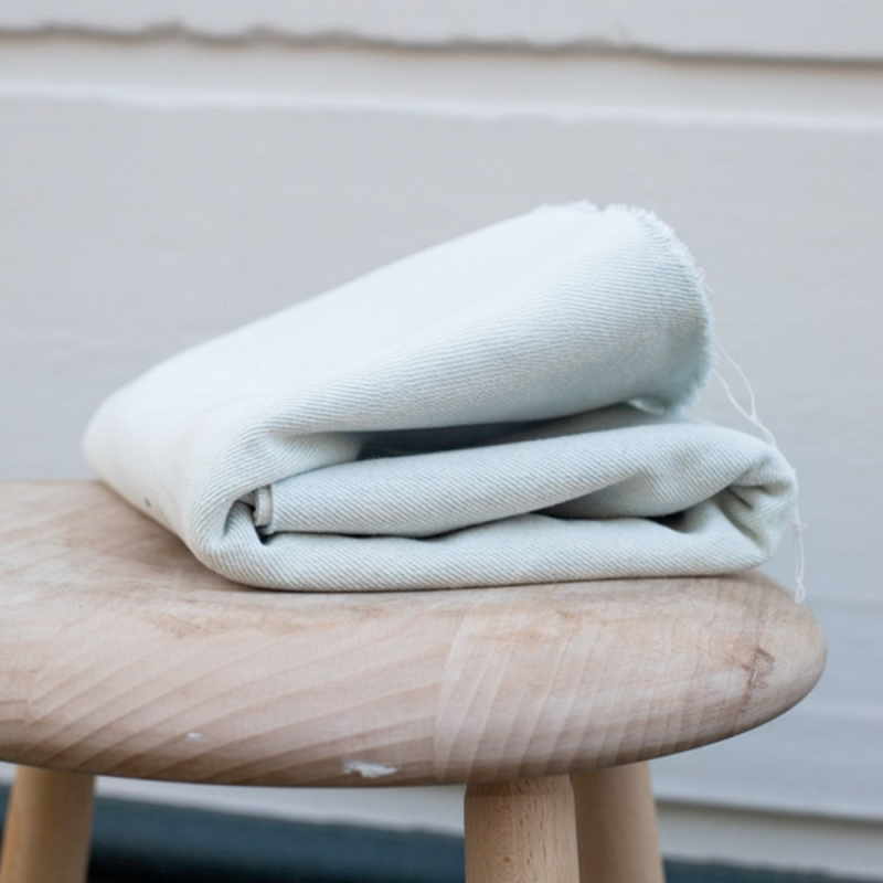 Cotton washed denim - bleach blue