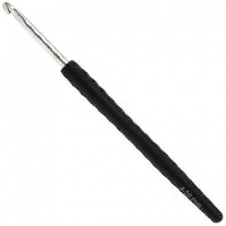 Crochet hook with soft grip
