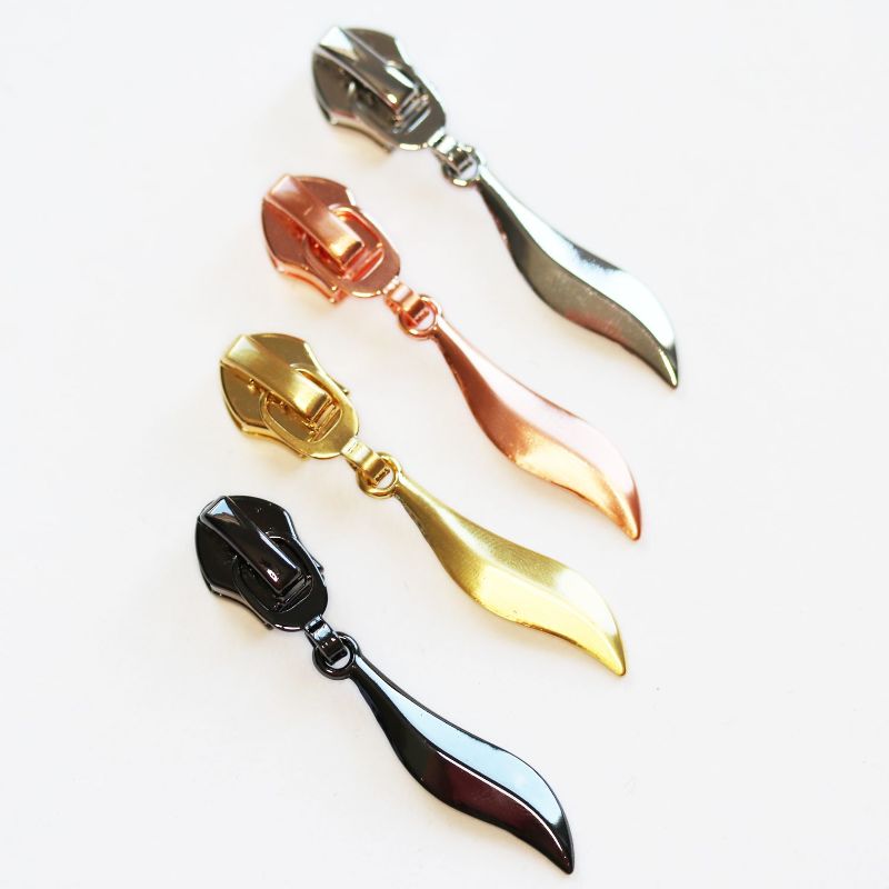 Leaf zipper for 6.5 mm zipper