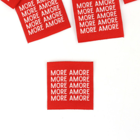 Étiquette tissée - More Amore rot