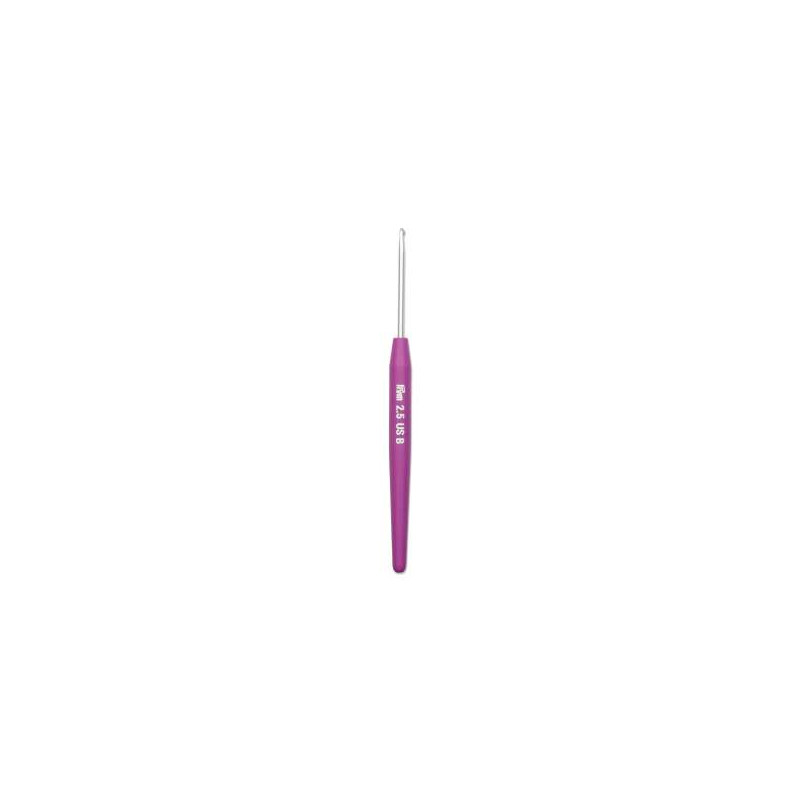 Prym crochet hooks with soft grip