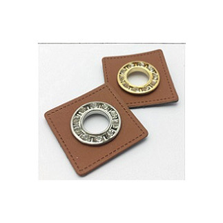 Oeillet sur simili cuir marron 6 mm argent / strass