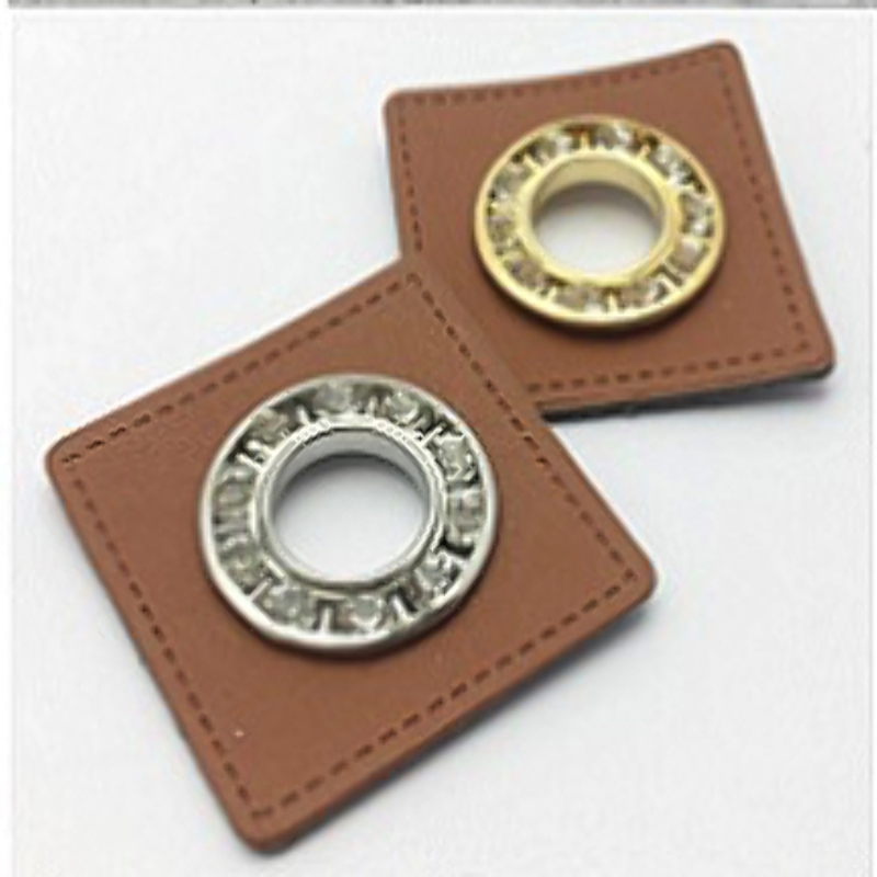 Eyelet patches brown 6mm silver / strass