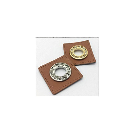 Oeillet sur simili cuir marron 6 mm argent / strass
