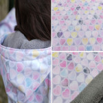 Softshell mit Teddyabseite - Aquarell Herzen hellgrau