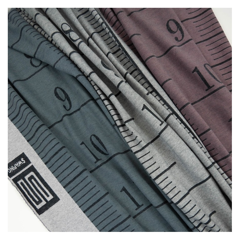 Strick - Long Story 210cm Panel Strick - Long Story 210cm Panel