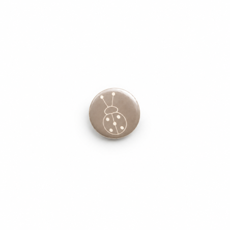 Button - Ladybug grey