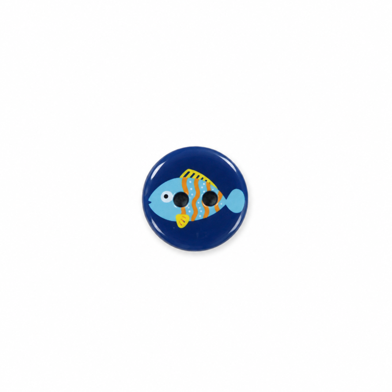 Button - Fish blue