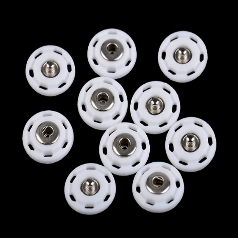 Metal snap fastener for sewing 25mm white