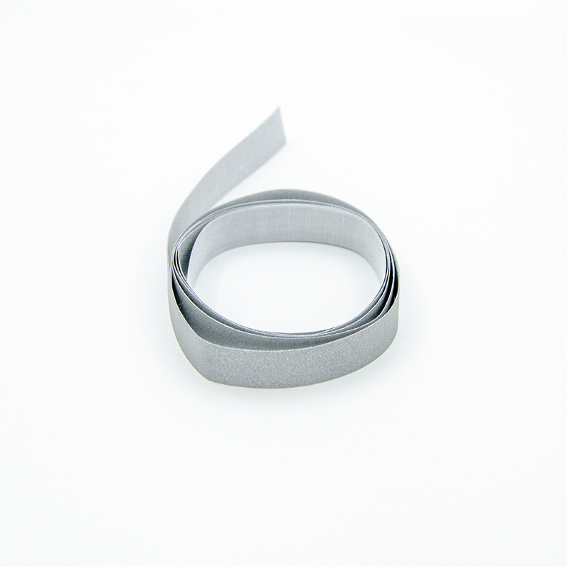 Ruban réfléchissant à coudre 10 mm (qt)