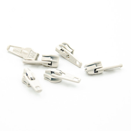 YKK 3mm Raw White Zipper 841