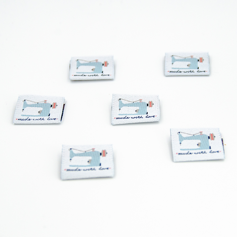 Woven Label - Urmelis Stoffwelt - Sewing machine white