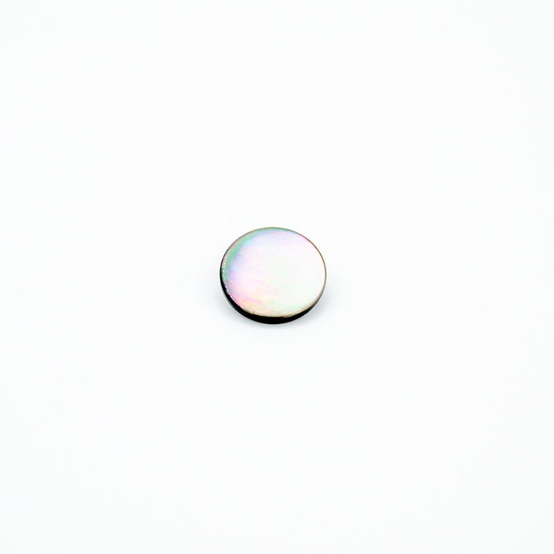 Shank button - mother of pearl 20mm (b)