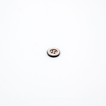 4-hole button - mother of pearl 15mm (b)